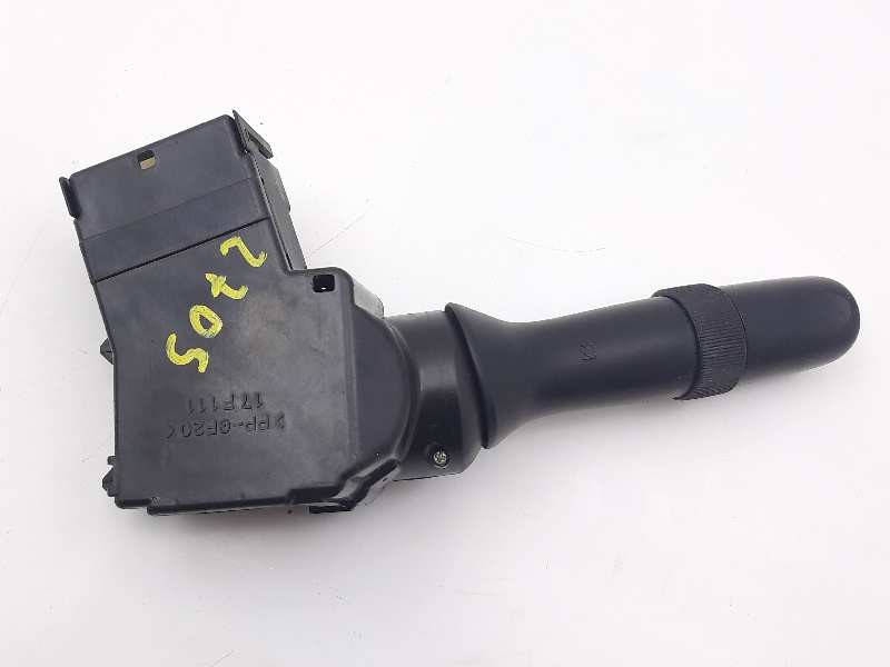 Recambio de mando limpia para lexus is200 (ds2/is2) 220d referencia OEM IAM 173848LH 17F111 