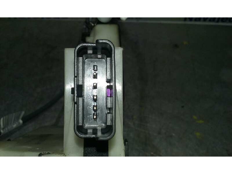Recambio de cerradura puerta delantera derecha para citroen c4 lim. 1.6 blue-hdi fap referencia OEM IAM 9685351480 5 PINES 40627