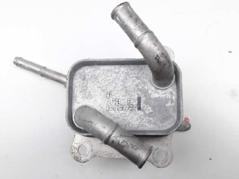 Recambio de enfriador aceite motor para toyota rav 4 hibrido referencia OEM IAM 030180999  