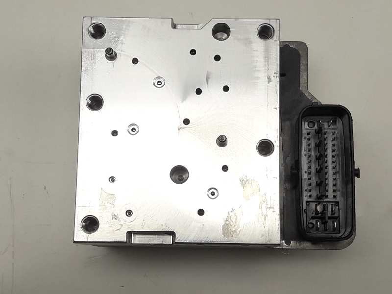 Recambio de modulo electronico para toyota rav 4 hibrido referencia OEM IAM 4721042200  