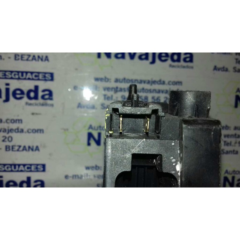 Recambio de cerradura puerta trasera derecha para renault megane i fase 2 berlina (ba0) 1.4 16v rt referencia OEM IAM  ELECTRICA