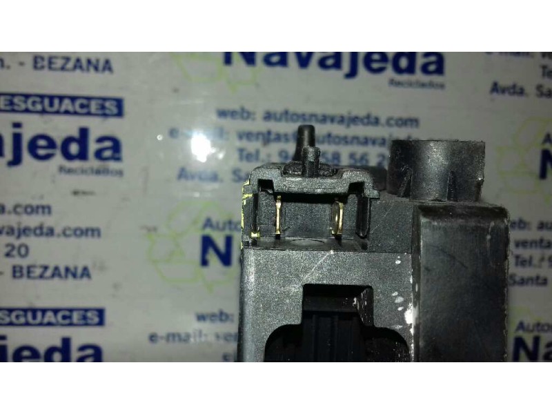 Recambio de cerradura puerta trasera derecha para renault megane i fase 2 berlina (ba0) 1.4 16v rt referencia OEM IAM  ELECTRICA