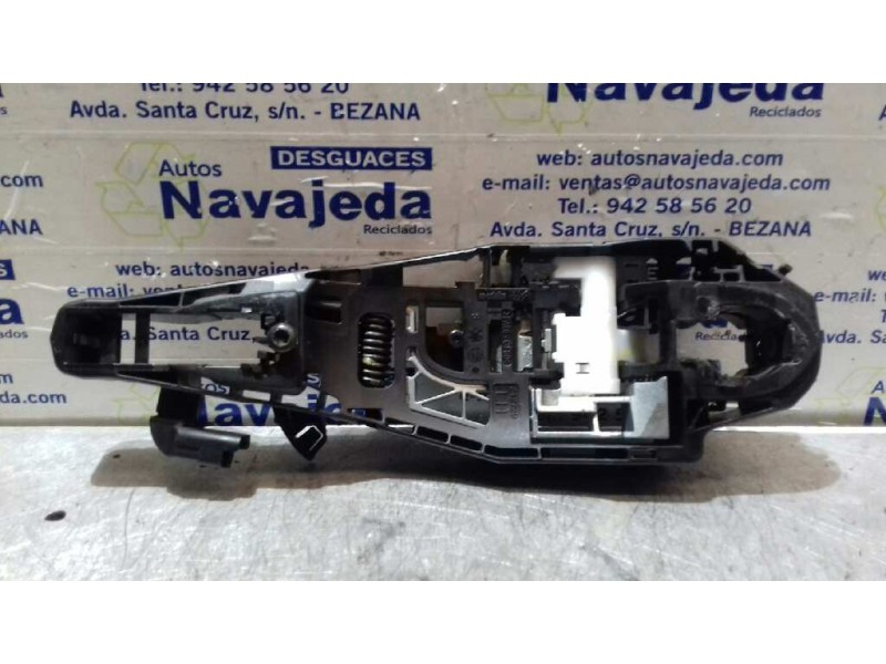 Recambio de maneta exterior delantera izquierda para citroen c4 lim. 1.6 blue-hdi fap referencia OEM IAM 242729  
