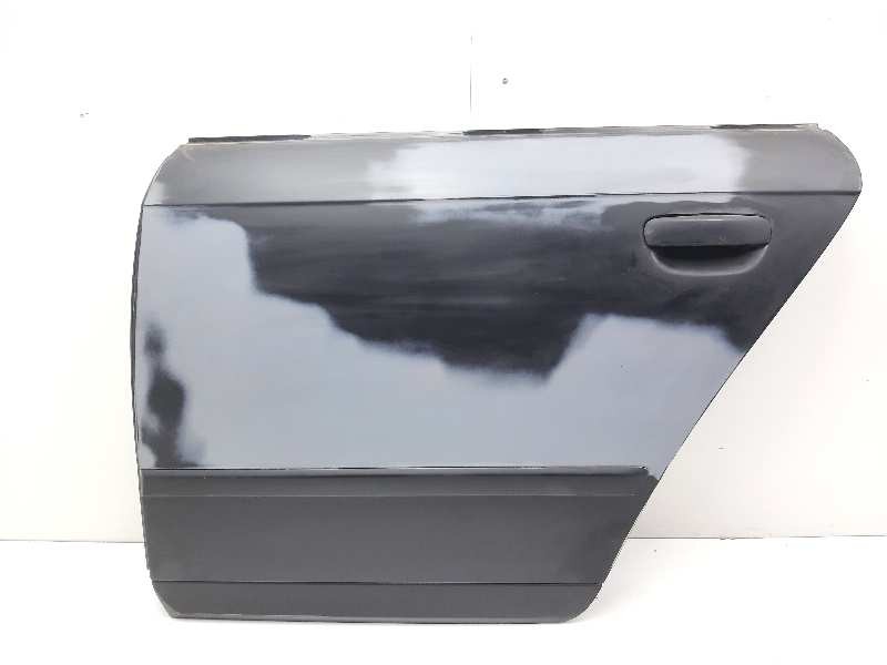 Recambio de puerta trasera izquierda para audi a4 avant (8e) 2.0 tdi quattro (dpf) referencia OEM IAM  COLOR NEGRO 