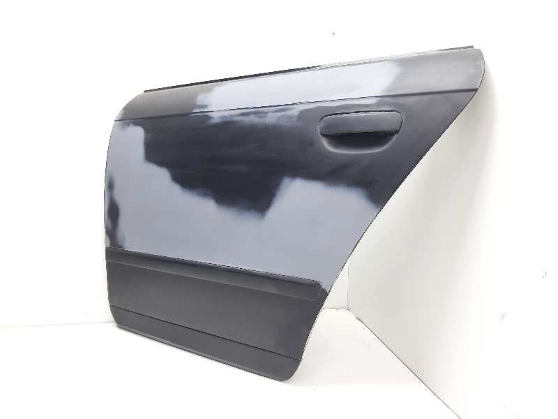 Recambio de puerta trasera izquierda para audi a4 avant (8e) 2.0 tdi quattro (dpf) referencia OEM IAM  COLOR NEGRO 
