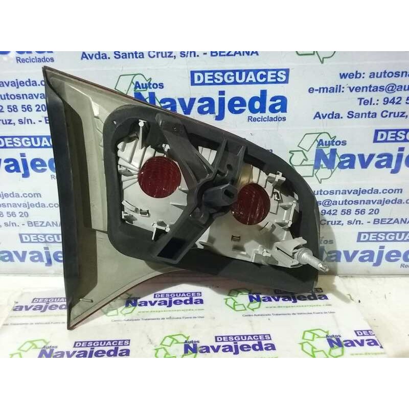 Recambio de piloto trasero central para audi a4 avant (8e) 2.0 tdi quattro (dpf) referencia OEM IAM 8E9945094 PILOTO TRASERO CEN