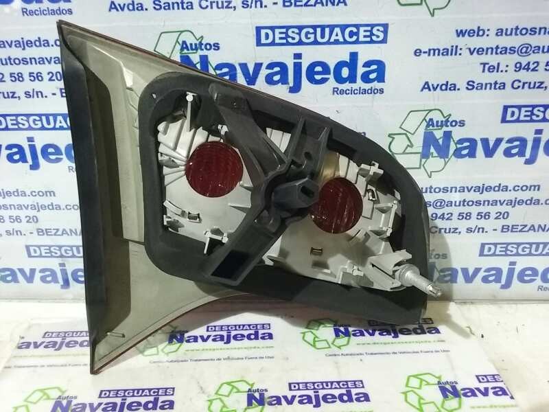 Recambio de piloto trasero central para audi a4 avant (8e) 2.0 tdi quattro (dpf) referencia OEM IAM 8E9945094 PILOTO TRASERO CEN