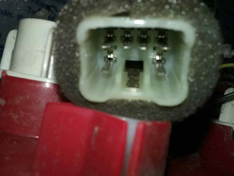 Recambio de piloto trasero derecho para daewoo kalos 1.4 se referencia OEM IAM 30026CCMP7R 300267R 300267R