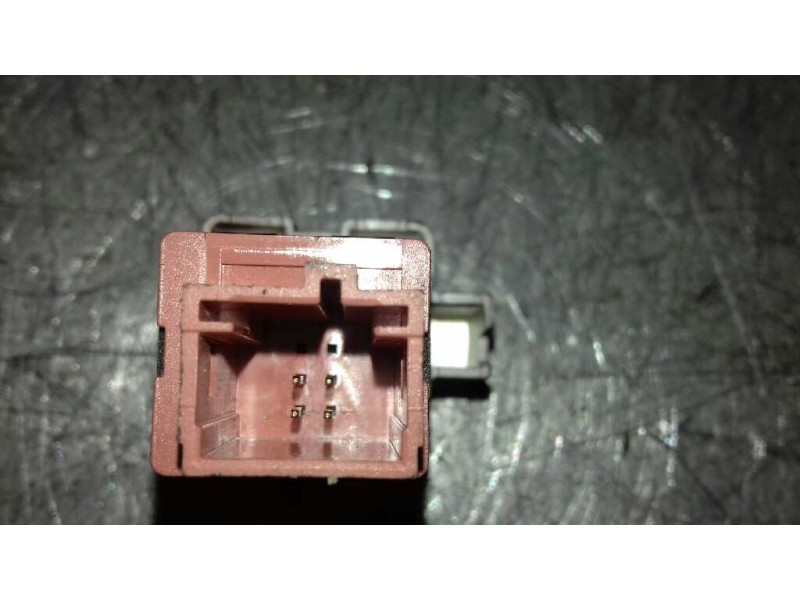Recambio de warning para citroen c4 berlina vtr plus referencia OEM IAM 96480877KR JK 1087