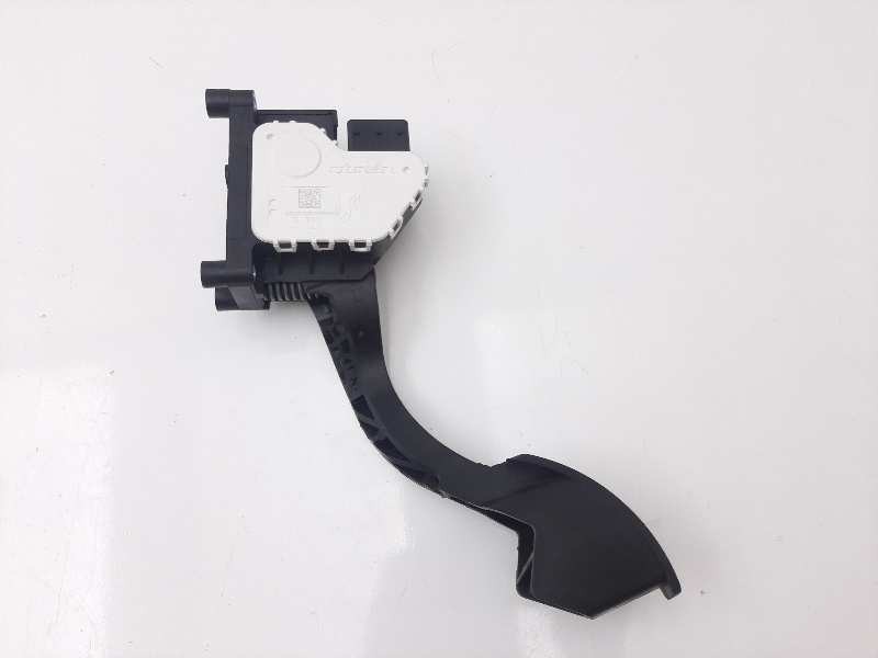 Recambio de potenciometro pedal para fiat panda 312 referencia OEM IAM 005209784700B  