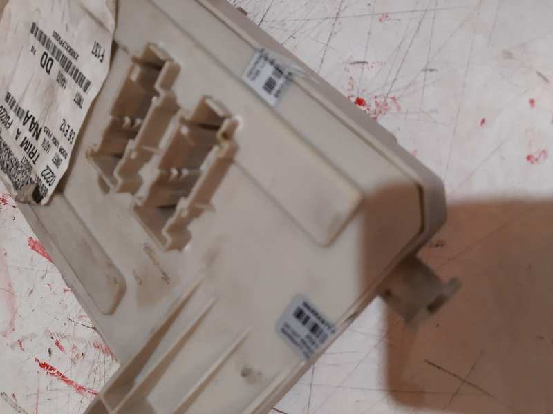 Recambio de caja reles / fusibles para ford c-max (cb3) trend referencia OEM IAM 7M5T14A073DD  