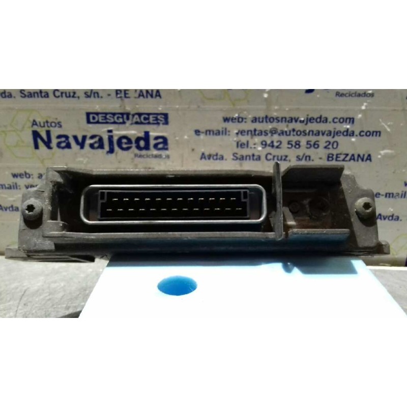 Recambio de centralita motor uce para renault clio ii fase i (b/cbo) 1.9 d referencia OEM IAM 7700104956 LUCAS R04080009D