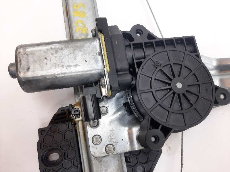 Recambio de elevalunas trasero izquierdo para dacia sandero comfort referencia OEM IAM 827211031R  