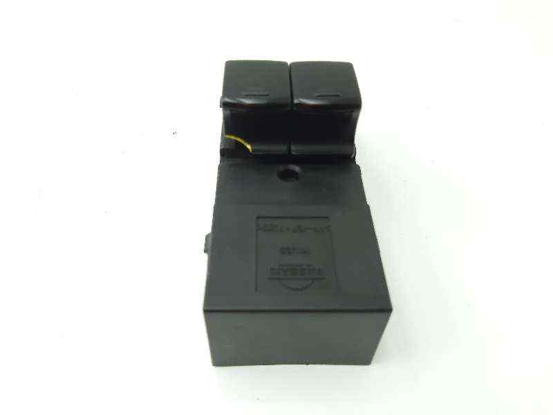 Recambio de maneta elevalunas delantera izquierda para nissan micra (k12e) acenta referencia OEM IAM   