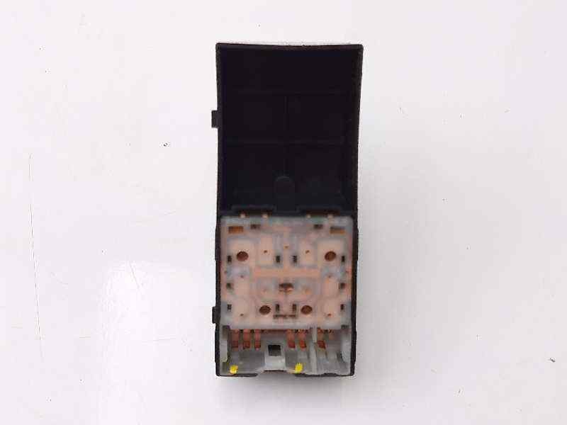 Recambio de maneta elevalunas delantera izquierda para nissan micra (k12e) acenta referencia OEM IAM   