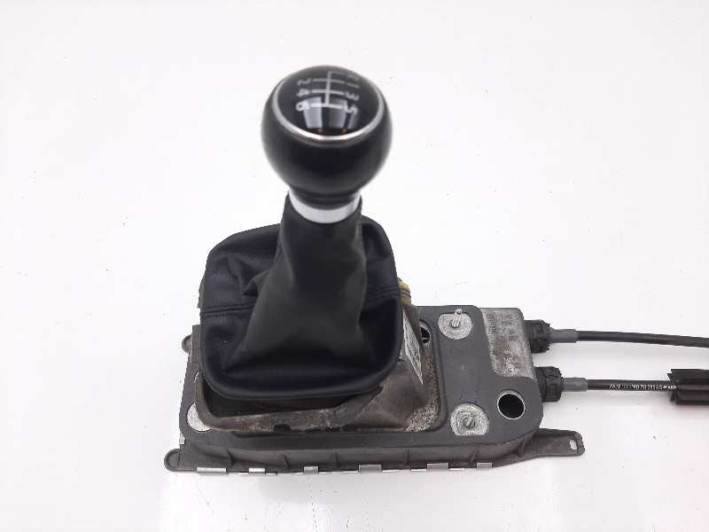Recambio de varillaje cambio para volkswagen scirocco (137) 2.0 tsi (147kw) referencia OEM IAM 1K0711091A 1K0711266AA 