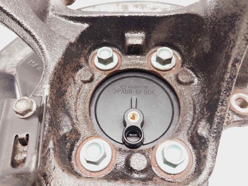 Recambio de mangueta trasera izquierda para mazda 3 lim. () sports-line referencia OEM IAM B45A2612X B45A2615X 