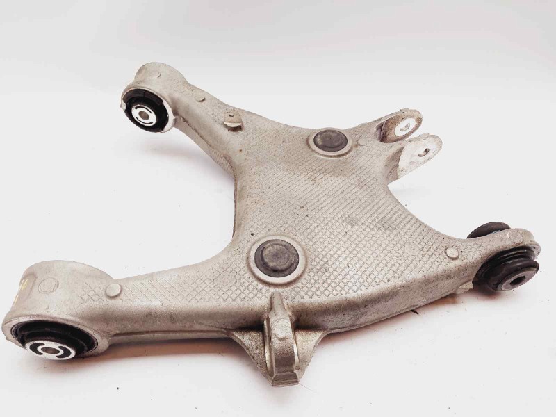 Recambio de brazo suspension inferior trasero izquierdo para bmw serie 5 lim. (f10) 520d referencia OEM IAM 33326865900  