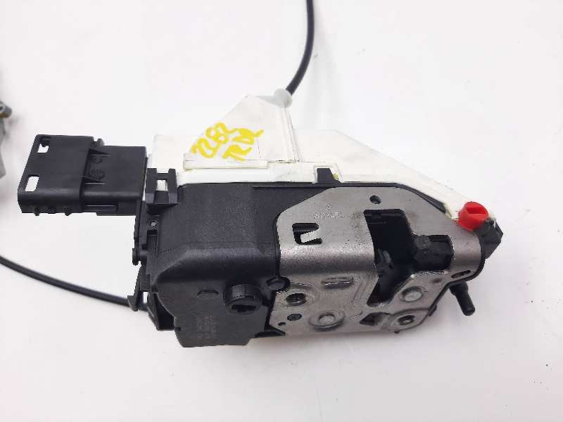 Recambio de cerradura puerta trasera derecha para peugeot 308 confort referencia OEM IAM 567162 9680168580 9660525380