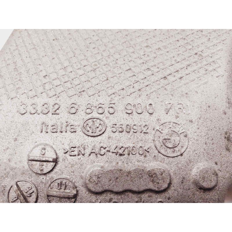 Recambio de brazo suspension inferior trasero izquierdo para bmw serie 5 lim. (f10) 520d referencia OEM IAM 33326865900  