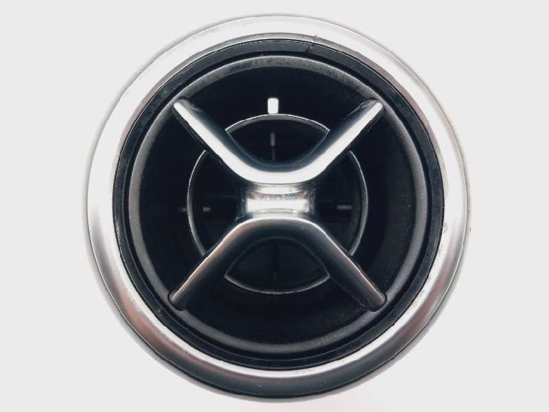 Recambio de rejilla aireadora para mercedes-benz clase b (w246) b 180 cdi (246.212) referencia OEM IAM A2468304100  