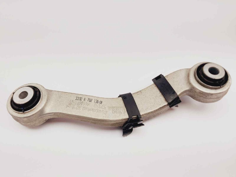 Recambio de brazo suspension superior trasero izquierdo para bmw serie 5 lim. (f10) 520d referencia OEM IAM 33326782136  