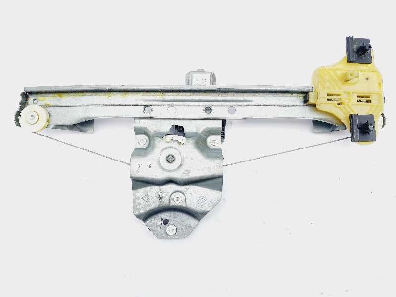 Recambio de elevalunas trasero derecho para renault clio iv expression referencia OEM IAM 827008880R  