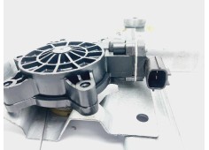 Recambio de elevalunas trasero derecho para renault clio iv expression referencia OEM IAM 827008880R   2