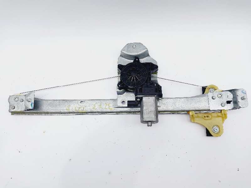 Recambio de elevalunas delantero derecho para renault clio iv expression referencia OEM IAM 807205569R  