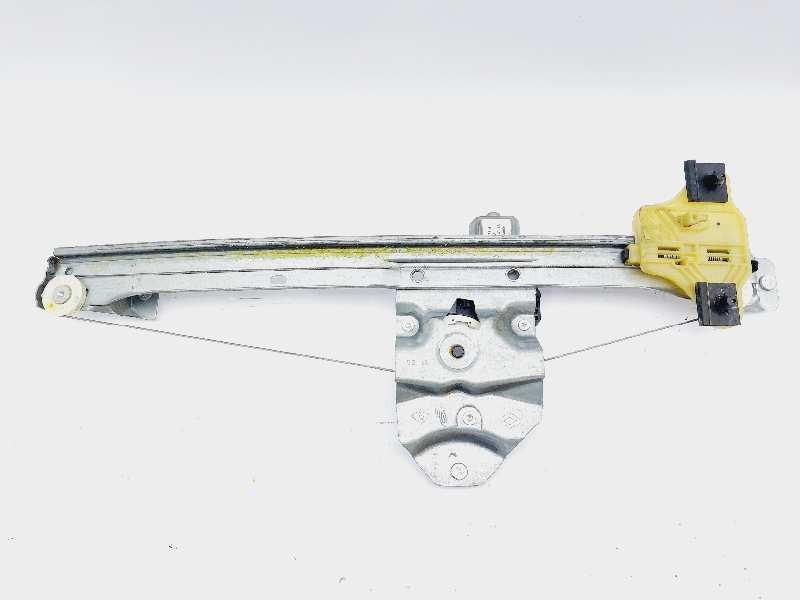 Recambio de elevalunas delantero derecho para renault clio iv expression referencia OEM IAM 807205569R  