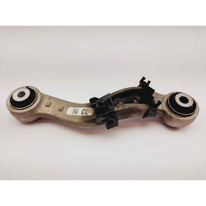 Recambio de brazo suspension superior trasero derecho para bmw serie 5 lim. (f10) 520d referencia OEM IAM 33326782135 3326782135