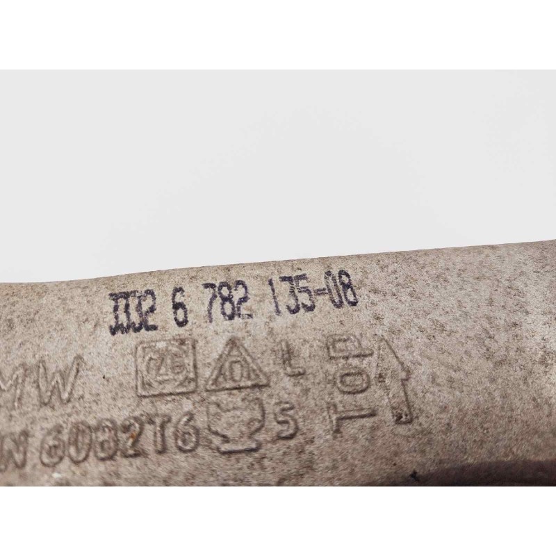 Recambio de brazo suspension superior trasero derecho para bmw serie 5 lim. (f10) 520d referencia OEM IAM 33326782135 3326782135