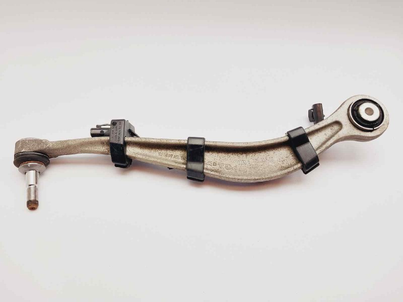 Recambio de brazo suspension superior trasero derecho para bmw serie 5 lim. (f10) 520d referencia OEM IAM 3332677590205 33326775