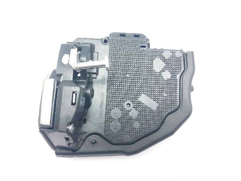 Recambio de cerradura puerta trasera izquierda para toyota auris active referencia OEM IAM 6906005051  