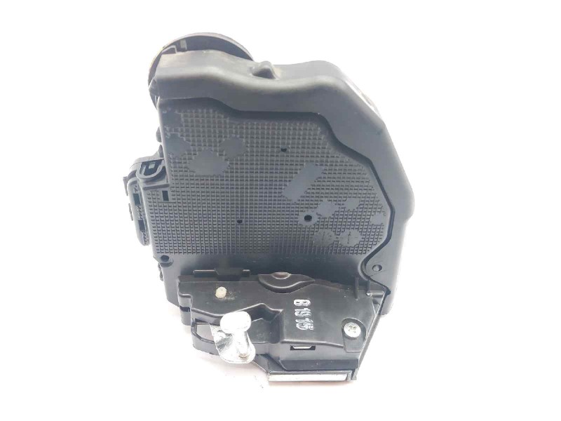 Recambio de cerradura puerta trasera izquierda para toyota auris active referencia OEM IAM 6906005051  