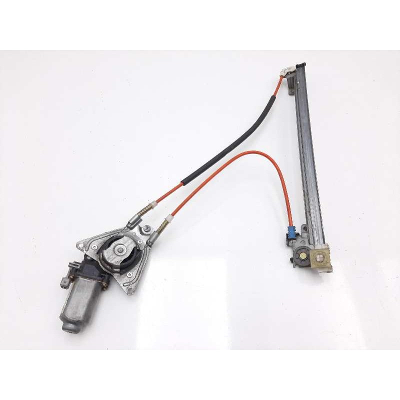 Recambio de elevalunas delantero derecho para citroen saxo 1.5 diesel referencia OEM IAM 400472T2  