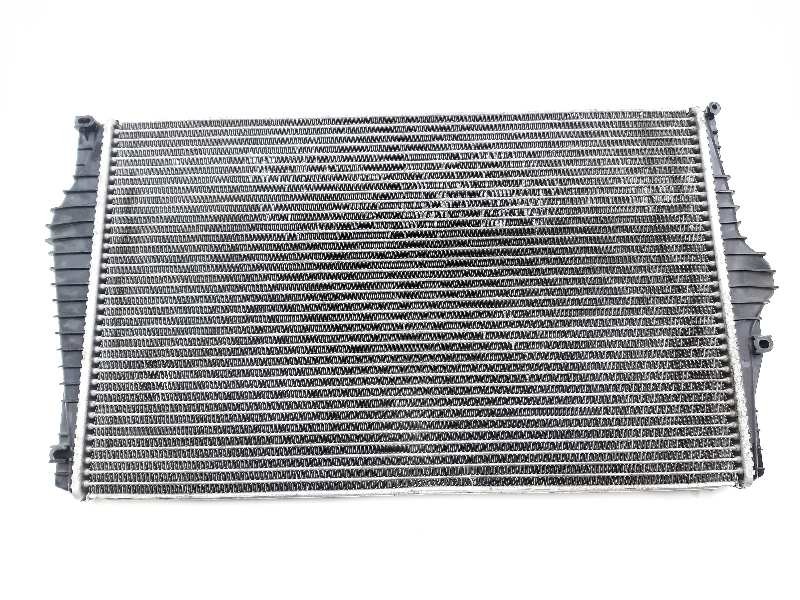 Recambio de intercooler para volvo xc90 d5 momentum (136kw)(7 sitze) referencia OEM IAM 0261230106  