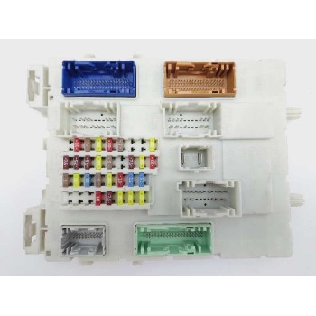 CAJA RELES / FUSIBLES GV6T14A073DF 599F14F06 