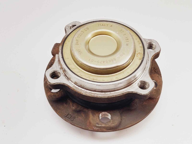 Recambio de buje para bmw serie 5 lim. (f10) 520d referencia OEM IAM 686847901  