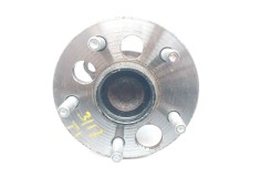 Recambio de buje para toyota auris active referencia OEM IAM   