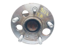 Recambio de buje para toyota auris active referencia OEM IAM 4245002121  