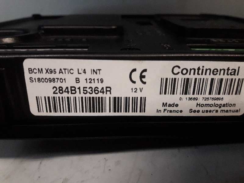 Recambio de caja reles / fusibles para renault fluence dynamique referencia OEM IAM 284B15364R S180098701 