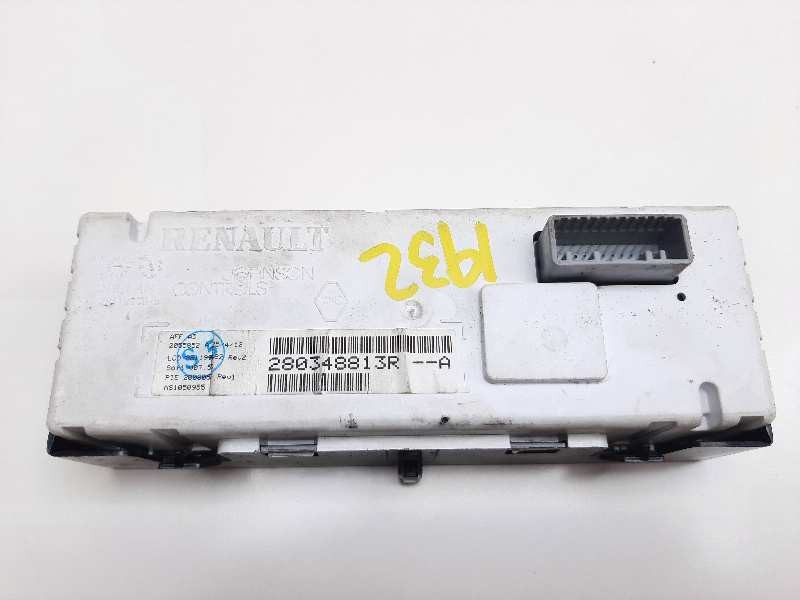 Recambio de pantalla multifuncion para renault fluence dynamique referencia OEM IAM 280348813R  