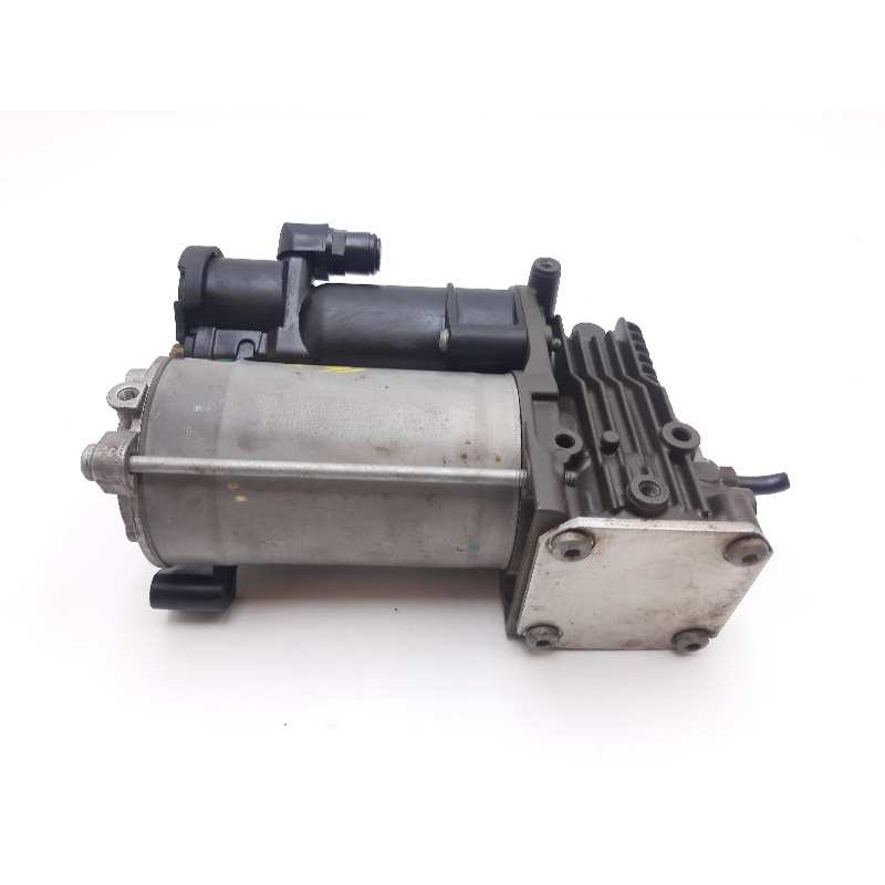 Recambio de bomba suspension para land rover range rover sport v6 td se referencia OEM IAM A50076050 BH3219G525DD 