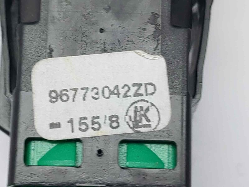 Recambio de interruptor para citroen c-elysée seduction referencia OEM IAM 96773042ZD  