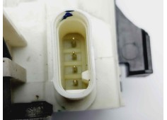 Recambio de cerradura puerta trasera derecha para mercedes clase c (w204) berlina c 220 cdi (204.008) referencia OEM IAM A204730 2