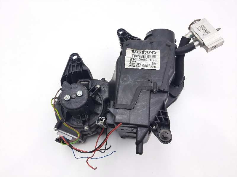 Recambio de ventilador calefaccion para volvo xc90 d5 momentum (136kw)(7 sitze) referencia OEM IAM 31250805  