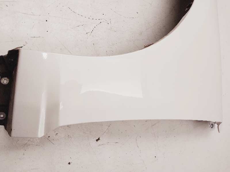 Recambio de aleta delantera izquierda para mazda 3 lim. () sports-line referencia OEM IAM B45A52211B  