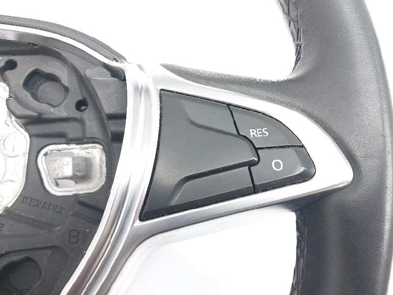 Recambio de volante para dacia lodgy referencia OEM IAM 484006290R  