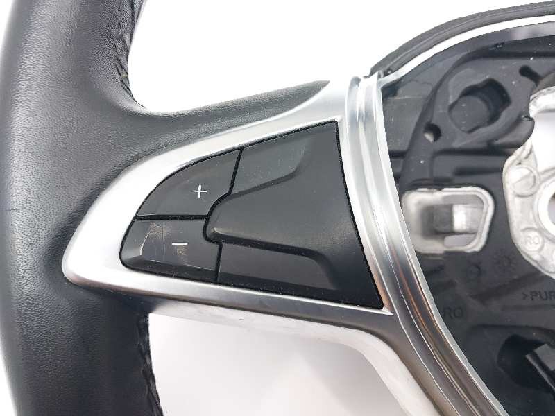 Recambio de volante para dacia lodgy referencia OEM IAM 484006290R  